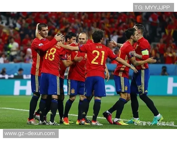 重庆足球队的崛起与发展探索聚焦足球力量的背后故事