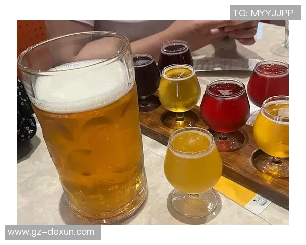 足球明星啤酒1l畅享激情时刻与朋友共度欢乐时光